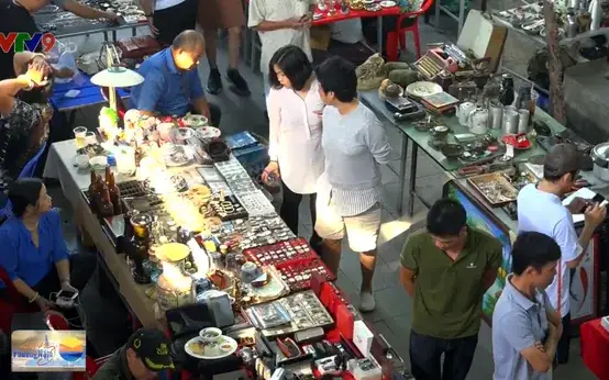 Hướng Dẫn Đến Cà Phê Chợ Đồ Cổ – Điểm Hẹn Của Người Mê Hướng Dẫn Đến Cà Phê Chợ Đồ Cổ – Điểm Hẹn Của Người Mê
