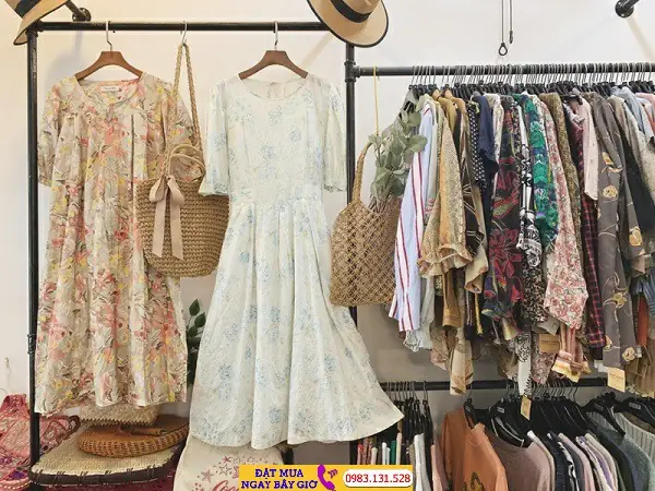 Chợ Đồ Si Đặng Văn Ngữ: Địa Chỉ, Hàng Thùng & Kinh Nghiệm