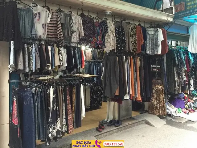 Chợ Đồ Si Đặng Văn Ngữ: Địa Chỉ, Hàng Thùng & Kinh Nghiệm Chợ Đồ Si Đặng Văn Ngữ: Địa Chỉ, Hàng Thùng & Kinh Nghiệm