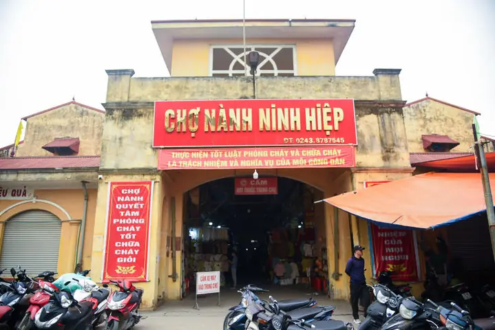 Chợ Ninh Hiệp Ở Đâu: Vị Trí, Giờ Mở Cửa & Mẹo Nhập Sỉ