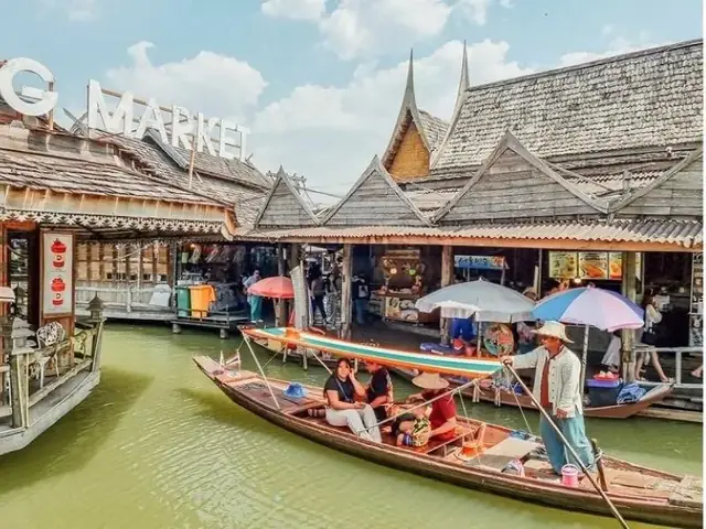 Khám Phá Chợ Nổi Pattaya – Four Regions Floating Market