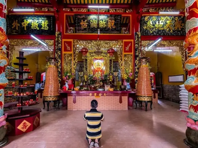 Tại Sao Chùa Bà Thiên Hậu Linh Thiêng Và Được Nhiều Người Tín Ngưỡng? Tại Sao Chùa Bà Thiên Hậu Linh Thiêng Và Được Nhiều Người Tín Ngưỡng?