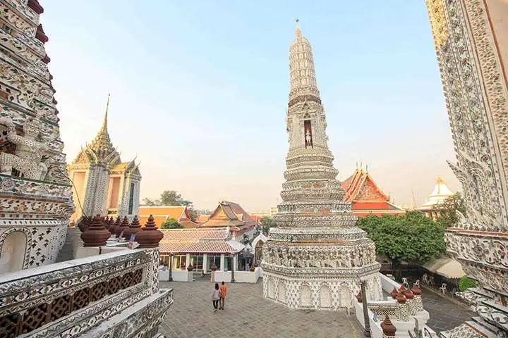 Chùa Bình Minh Ở Thái Lan (wat Arun): Cẩm Nang Chi Tiết Cho Du Khách Chùa Bình Minh Ở Thái Lan (wat Arun): Cẩm Nang Chi Tiết Cho Du Khách