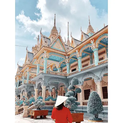 Chùa Botum Vong Sa Som Rong Sóc Trăng: Review Chi Tiết Và Bí Quyết Check-in Đẹp Như Thái Lan Chùa Botum Vong Sa Som Rong Sóc Trăng: Review Chi Tiết Và Bí Quyết Check-in Đẹp Như Thái Lan