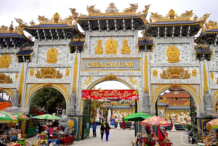 Chùa Cao Linh Bạch Đằng Giang: Điểm Tâm Linh Và Di Sản Trên Dòng Sử Trên Sông Bạch Đằng Chùa Cao Linh Bạch Đằng Giang: Điểm Tâm Linh Và Di Sản Trên Dòng Sử Trên Sông Bạch Đằng