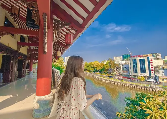 Chùa Đẹp Ở Sài Gòn Để Chụp Hình: Bí Quyết Sống Ảo Tâm Linh Đỉnh Cao Chùa Đẹp Ở Sài Gòn Để Chụp Hình: Bí Quyết Sống Ảo Tâm Linh Đỉnh Cao