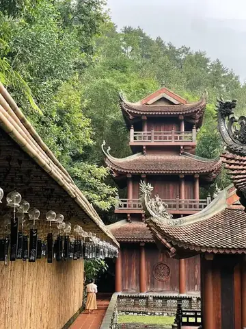 Khám Phá Chùa Địa Tạng Phi Lai – Hướng Dẫn Du Lịch Tâm Linh