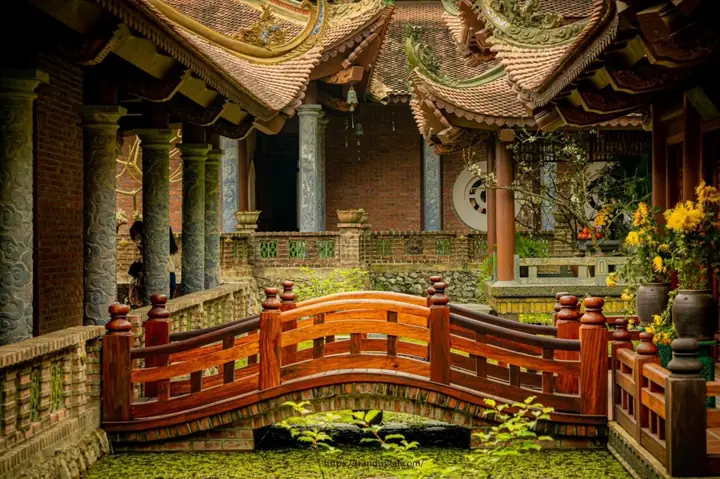 Khám Phá Chùa Địa Tạng Phi Lai – Hướng Dẫn Du Lịch Tâm Linh