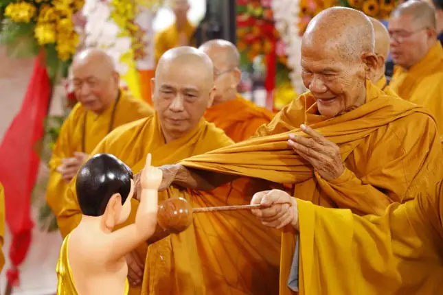Chùa Dược Sư Quận Bình Thạnh: Điểm Đến Tâm Linh Đáng Tham Quan