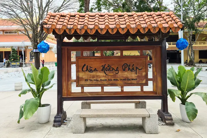 Chùa Hoằng Pháp Ở Tỉnh Nào?