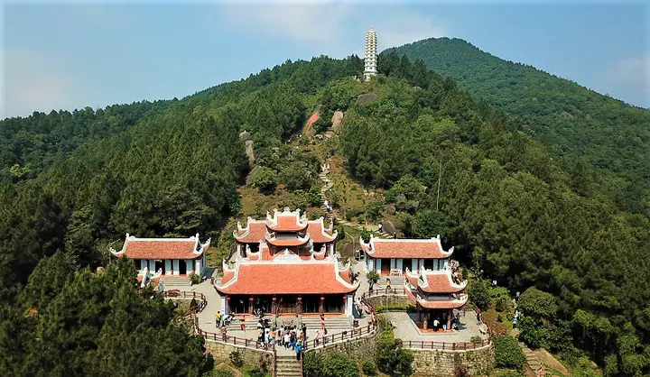 Chùa Hương Hương Sơn Mỹ Đức Hà Nội: Tổng Quan Và Những Thông Tin Cần Biết