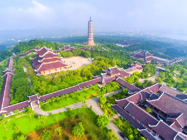 Khám Phá Chùa Lớn Nhất Đông Nam Á – Lịch Sử, Kiến Trúc, Điểm Đến Khám Phá Chùa Lớn Nhất Đông Nam Á – Lịch Sử, Kiến Trúc, Điểm Đến
