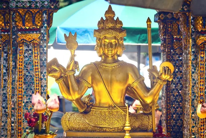 Khám Phá Chùa Bốn Mặt Quận 8: Lịch Sử, Kiến Trúc Và Linh Thiêng Khám Phá Chùa Bốn Mặt Quận 8: Lịch Sử, Kiến Trúc Và Linh Thiêng