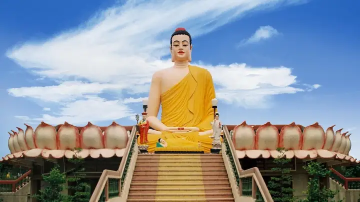 Khám Phá Lịch Sử Và Ý Nghĩa Chùa Phật Cô Đơn Cho Du Khách