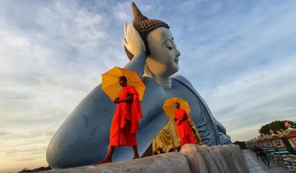Chùa Som Rong: Tượng Phật Nằm Lớn Nhất Việt Nam Ở Sóc Trăng
