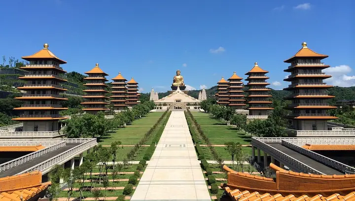 Đánh Giá Chi Tiết Chùa Phổ Quang San Đài Loan: Lịch Sử, Kiến Trúc Và Kinh Nghiệm Tham Quan