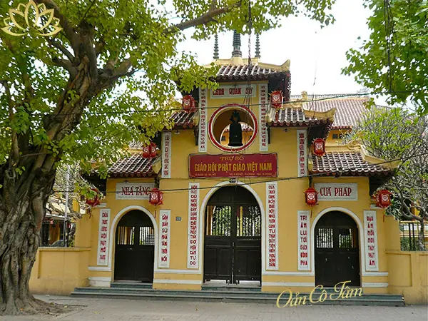 Chùa Quán Sứ Mở Cửa Đến Mấy Giờ? Cập Nhật Lịch Trực Tiếp