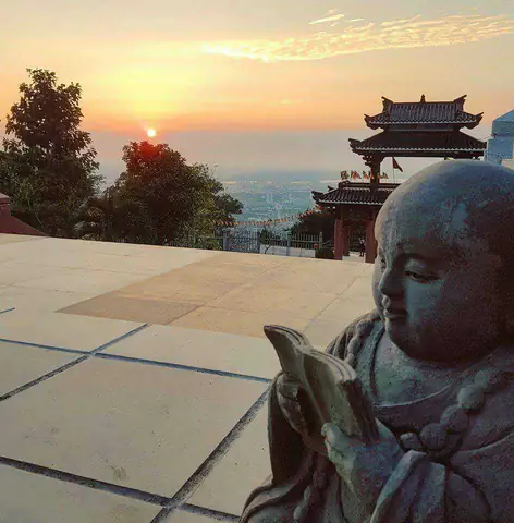 Chùa Thị Vải Lê Thị Huệ: Lịch Sử, Kiến Trúc Và Hướng Dẫn Tham Quan Toàn Diện Chùa Thị Vải Lê Thị Huệ: Lịch Sử, Kiến Trúc Và Hướng Dẫn Tham Quan Toàn Diện