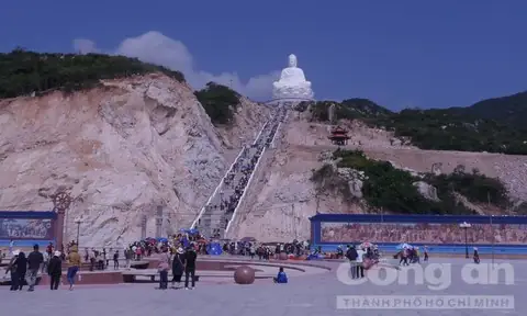 Chùa Thiên Hưng Trần Bắc Hà Có Gì Đặc Biệt? Đánh Giá Chi Tiết