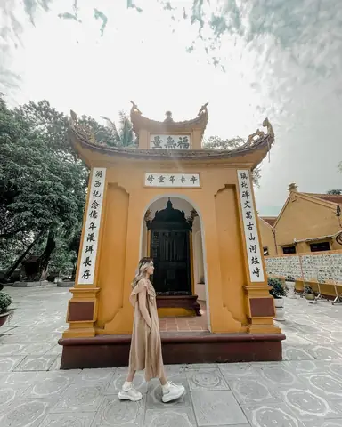 Khám Phá Giờ Mở Cửa Và Mẹo Tham Quan Chùa Trấn Quốc Hiệu Quả