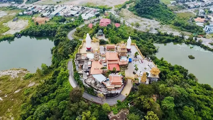Khám Phá Chùa Châu Thới – Ngọn Núi Linh Thiêng Tại Bình Dương Khám Phá Chùa Châu Thới – Ngọn Núi Linh Thiêng Tại Bình Dương