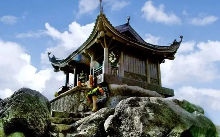 Tìm Hiểu Số Bậc Thang Trên Núi Yên Tử Và Cách Leo Hiệu Quả