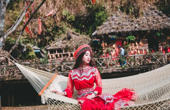 Hướng Dẫn Chụp Ảnh Đẹp Tại Bản Cát Cát: Góc Máy Và Bí Quyết Không Thể Bỏ Qua