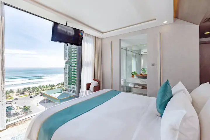 Review Chi Tiết Cicilia Hotel And Spa Đà Nẵng: Lựa Chọn 4 Sao Gần Biển Trung Bình