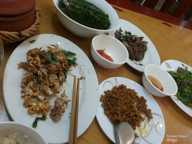 Cẩm Nang Thưởng Thức Cơm Cá Kho Tộ Hà Nội: Từ Truyền Thống Đến Bữa Ăn Hoàn Hảo Cẩm Nang Thưởng Thức Cơm Cá Kho Tộ Hà Nội: Từ Truyền Thống Đến Bữa Ăn Hoàn Hảo
