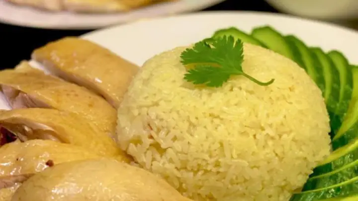 Khám Phá Cơm Gà Hải Nam: Lịch Sử, Cách Chế Biến Và Địa Chỉ Ngon Khám Phá Cơm Gà Hải Nam: Lịch Sử, Cách Chế Biến Và Địa Chỉ Ngon