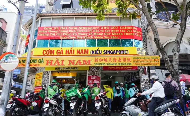 Top 4 Quán Cơm Gà Hải Nam Quận 1: Đánh Giá Chi Tiết Từ A Đến Z