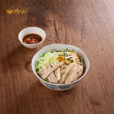 Khám Phá Thực Đơn & Giá Cả Cơm Gà Hội An Tại Mệ Vui