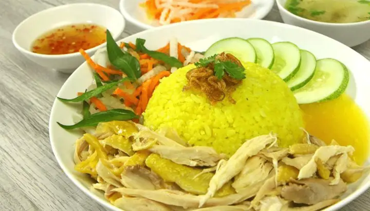 Review Quán Cơm Gà Nha Trang Nguyễn Biểu: Đánh Giá Chi Tiết Từ A Đến Z