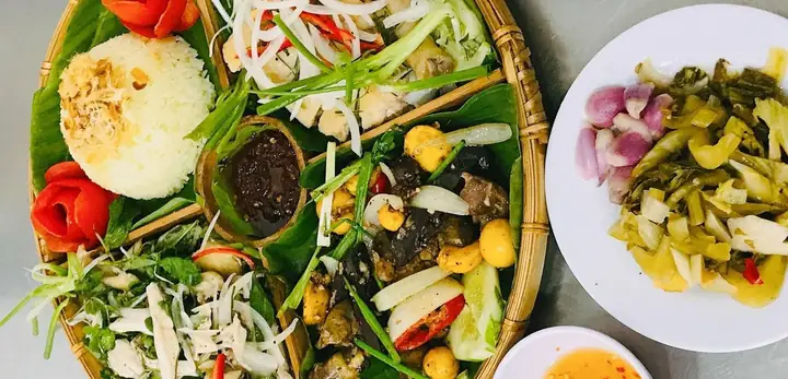 Khám Phá 5 Quán Cơm Gà Tam Kỳ Hồng Nga Ngon Nhất Tp.hcm