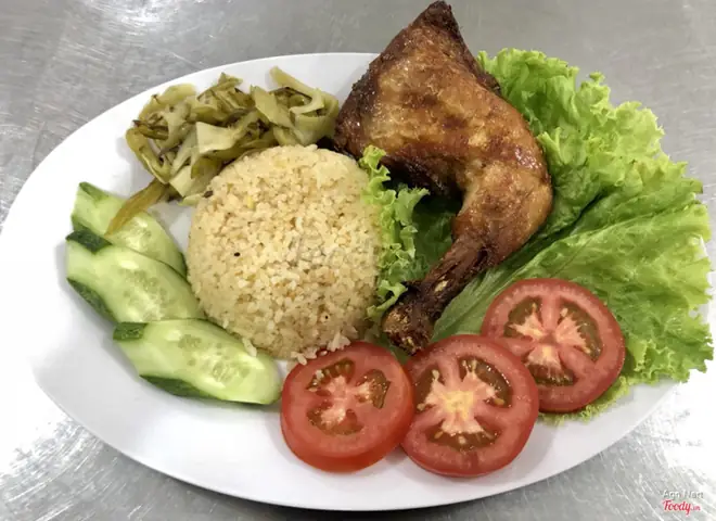 Nhật Phát Hoàng Hoa Thám: Review Cơm Gà Xối Mỡ Vũng Tàu