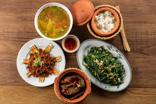 Nhà Hàng Cơm Niêu Hỏa Súp Dường D5 Có Thực Sự Đáng Thử?