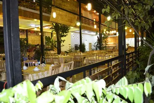 Nhà Hàng Cơm Niêu Hỏa Súp Dường D5 Có Thực Sự Đáng Thử?