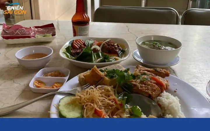 Cơm Tấm Kiều Giang: Địa Chỉ, Menu & Review Quán Ngon