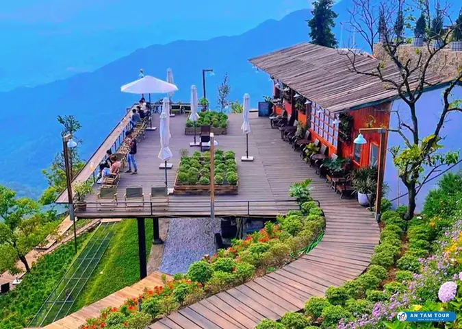 Khám Phá Cổng Trời Tam Đảo: Hướng Dẫn Du Lịch & Chụp Ảnh Đẹp Khám Phá Cổng Trời Tam Đảo: Hướng Dẫn Du Lịch & Chụp Ảnh Đẹp