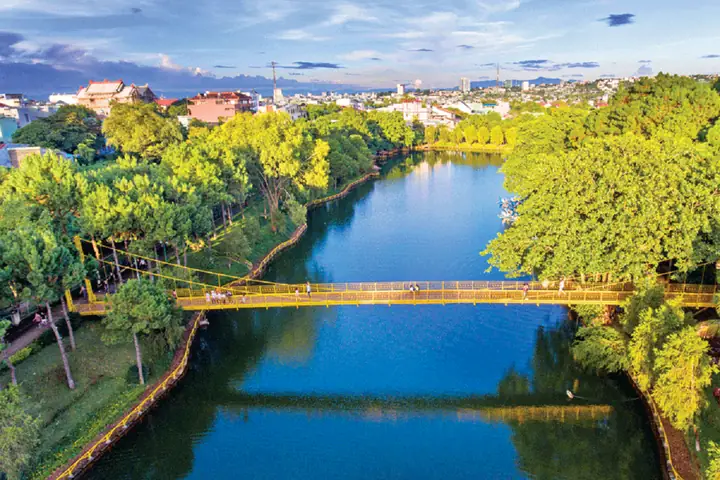 Khám Phá Công Viên Diên Hồng: Hướng Dẫn Tham Quan Và Điểm Mới Khám Phá Công Viên Diên Hồng: Hướng Dẫn Tham Quan Và Điểm Mới