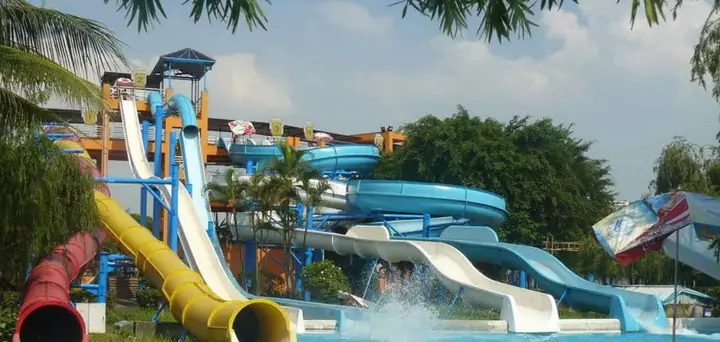 Cẩm Nang Trải Nghiệm Công Viên Nước Thanh Lễ Bình Dương: Từ Giá Vé Đến Mẹo Chơi Tối Ưu