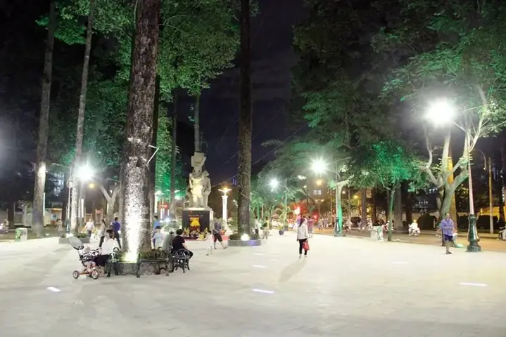 Công Viên Văn Lang Quận 5: Điểm Tham Quan, Hoạt Động Và Mẹo Khám Phá