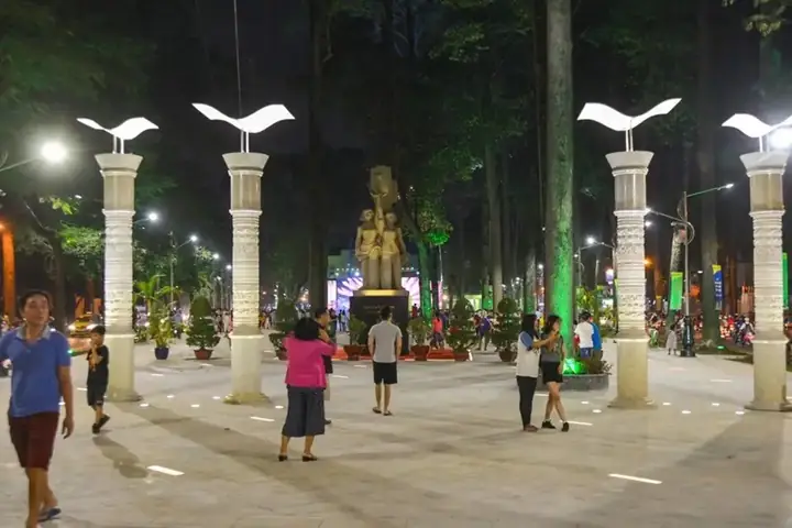 Công Viên Văn Lang Quận 5: Điểm Tham Quan, Hoạt Động Và Mẹo Khám Phá