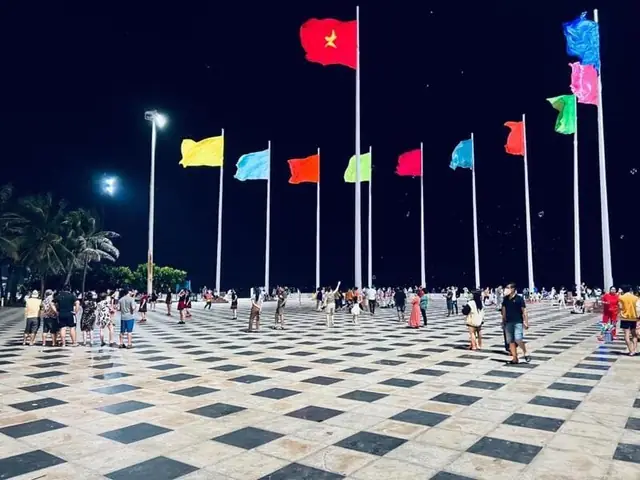 Cột Cờ Bãi Sau Vũng Tàu: Lịch Sử, Vị Trí Và Ý Nghĩa