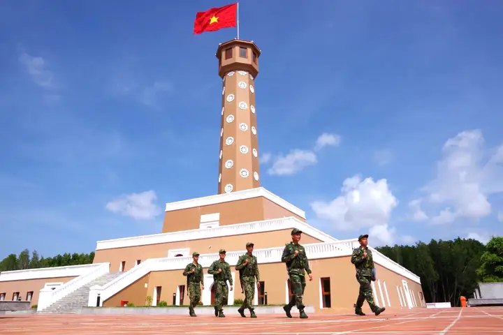 Cẩm Nang Đất Mũi: Từ Điểm Cực Nam Tổ Quốc Đến Hành Trình Khám Phá Miền Tây