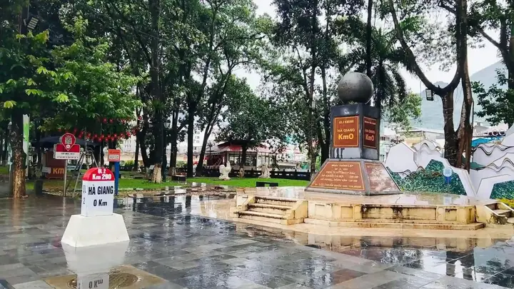 Cột Mốc Số 0 Hà Giang Là Gì? Vị Trí, Ý Nghĩa Và Hướng Dẫn Tham Quan
