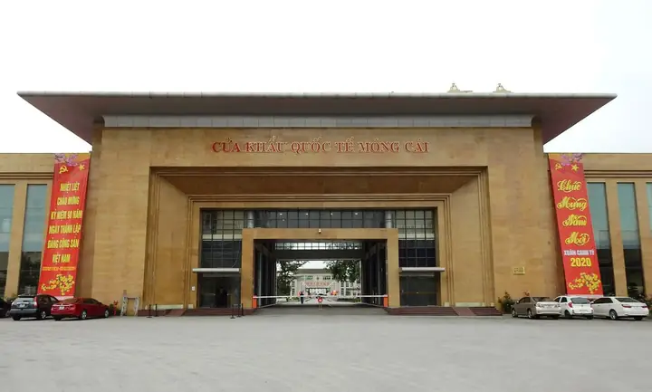 Cửa Khẩu Móng Cái: Cẩm Nang Đầy Đủ Về Địa Điểm Mua Sắm & Khám Phá Biên Giới Quảng Ninh