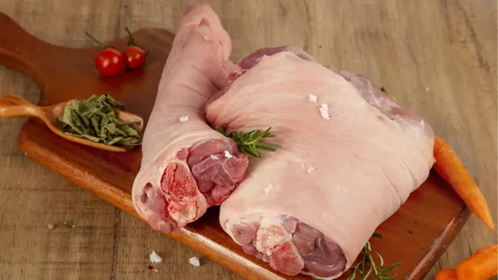 Ý Nghĩa Văn Hóa: Nên Cúng Chân Giò Trước Hay Sau Khi Du Lịch Việt Nam Ý Nghĩa Văn Hóa: Nên Cúng Chân Giò Trước Hay Sau Khi Du Lịch Việt Nam