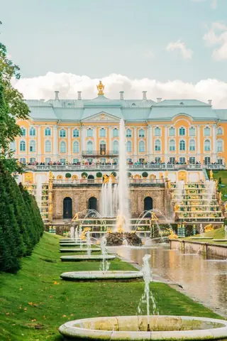 Cẩm Nang Khám Phá Cung Điện Mùa Hè Peterhof - Di Sản Unesco Hàng Đầu Nga