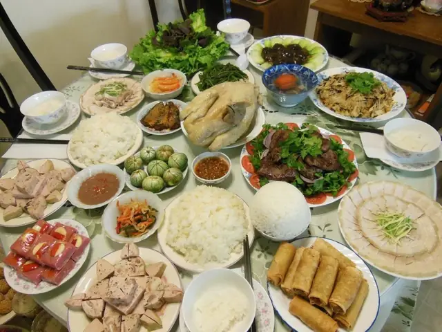 Cúng Tất Niên Để Làm Gì? Ý Nghĩa Và Quy Trình Chuẩn